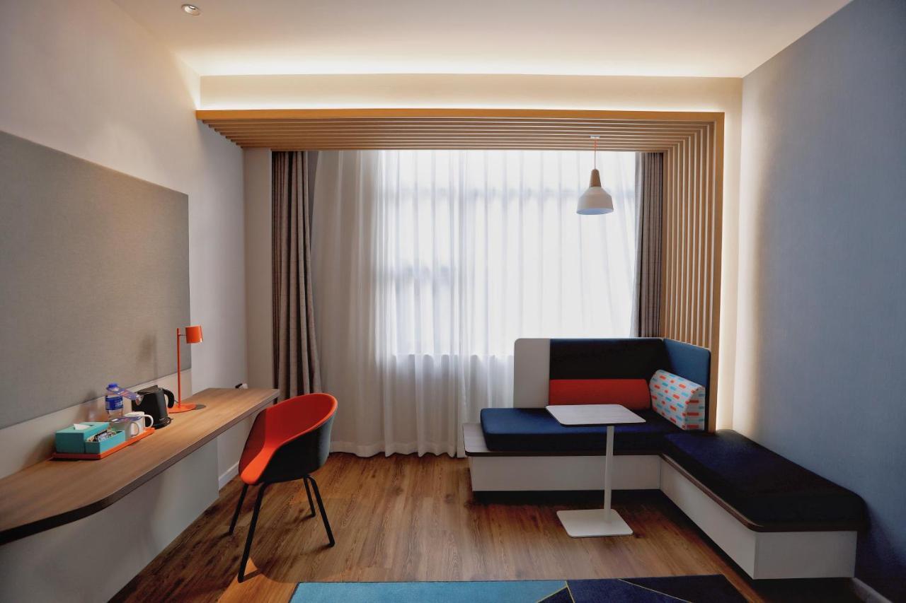 Holiday Inn Express Shantou City Center By Ihg Exterior photo