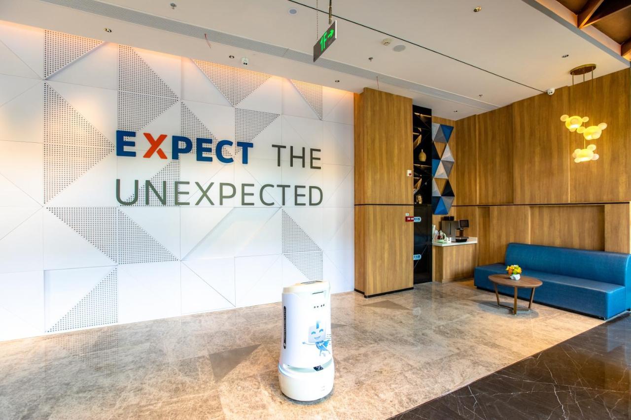 Holiday Inn Express Shantou City Center By Ihg Exterior photo