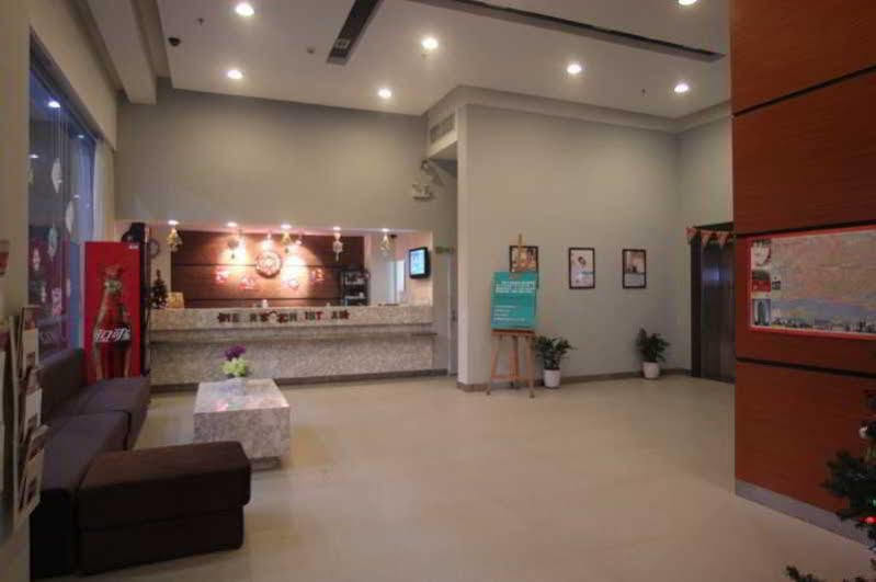 Holiday Inn Express Shantou City Center By Ihg Exterior photo