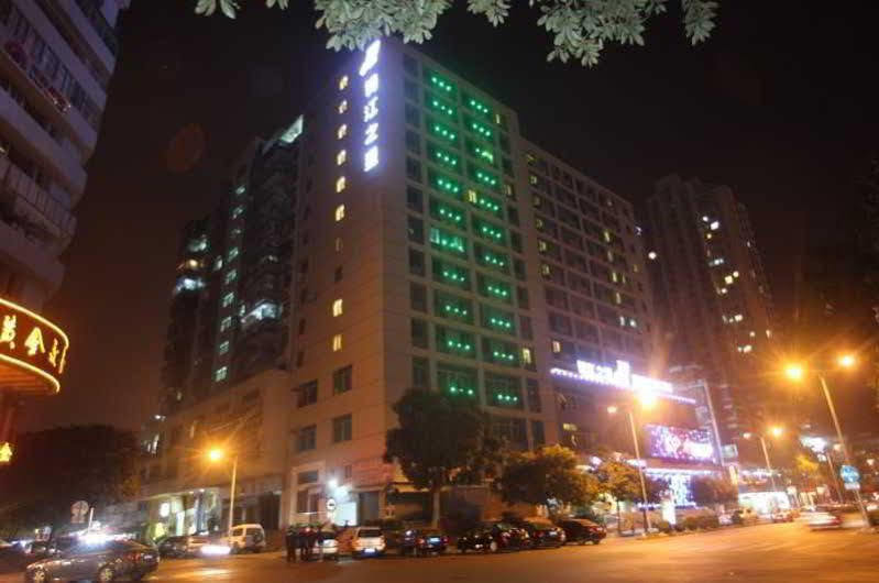 Holiday Inn Express Shantou City Center By Ihg Exterior photo